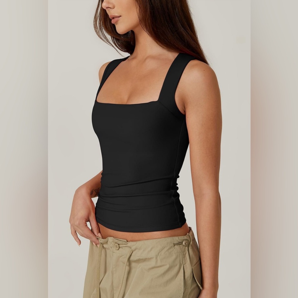 QINSEN Women's Square Neck Sleeveless Double-Layer Tank Tops Basic Tight T Shirt
